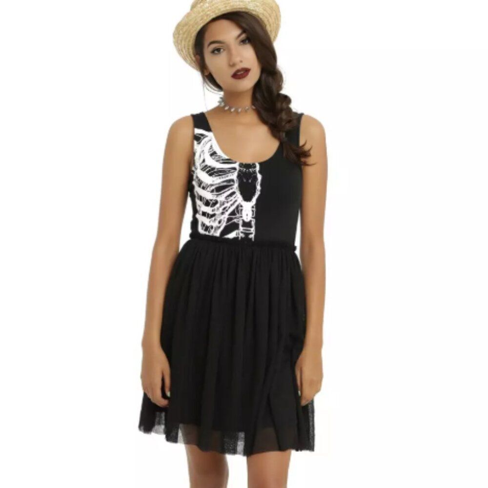 Iron Fist Hot Topic Skeleton Wishbone Black Tulle Dress Size Small
